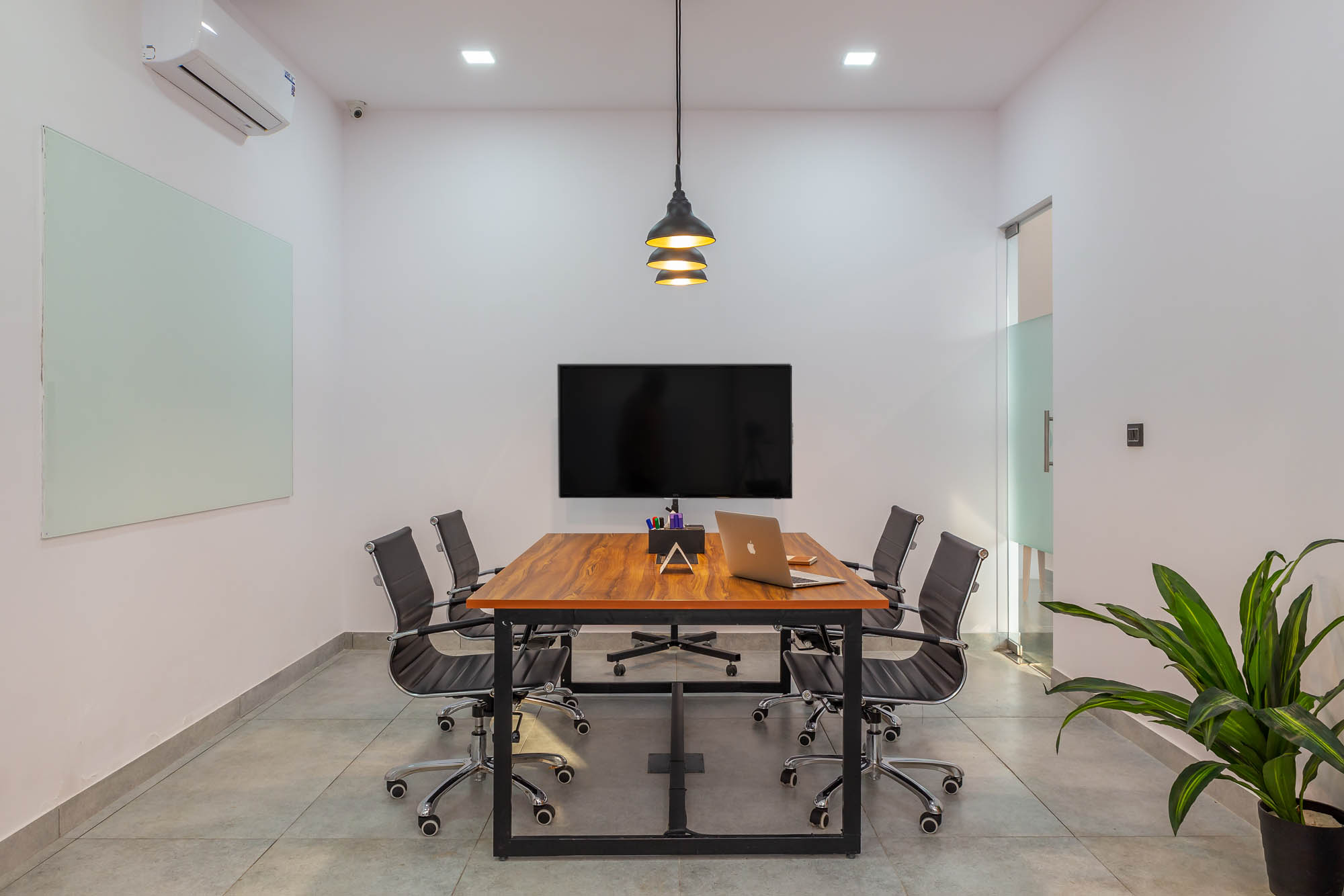 city-flo-mumbai-office-spaces-interior-photography-11