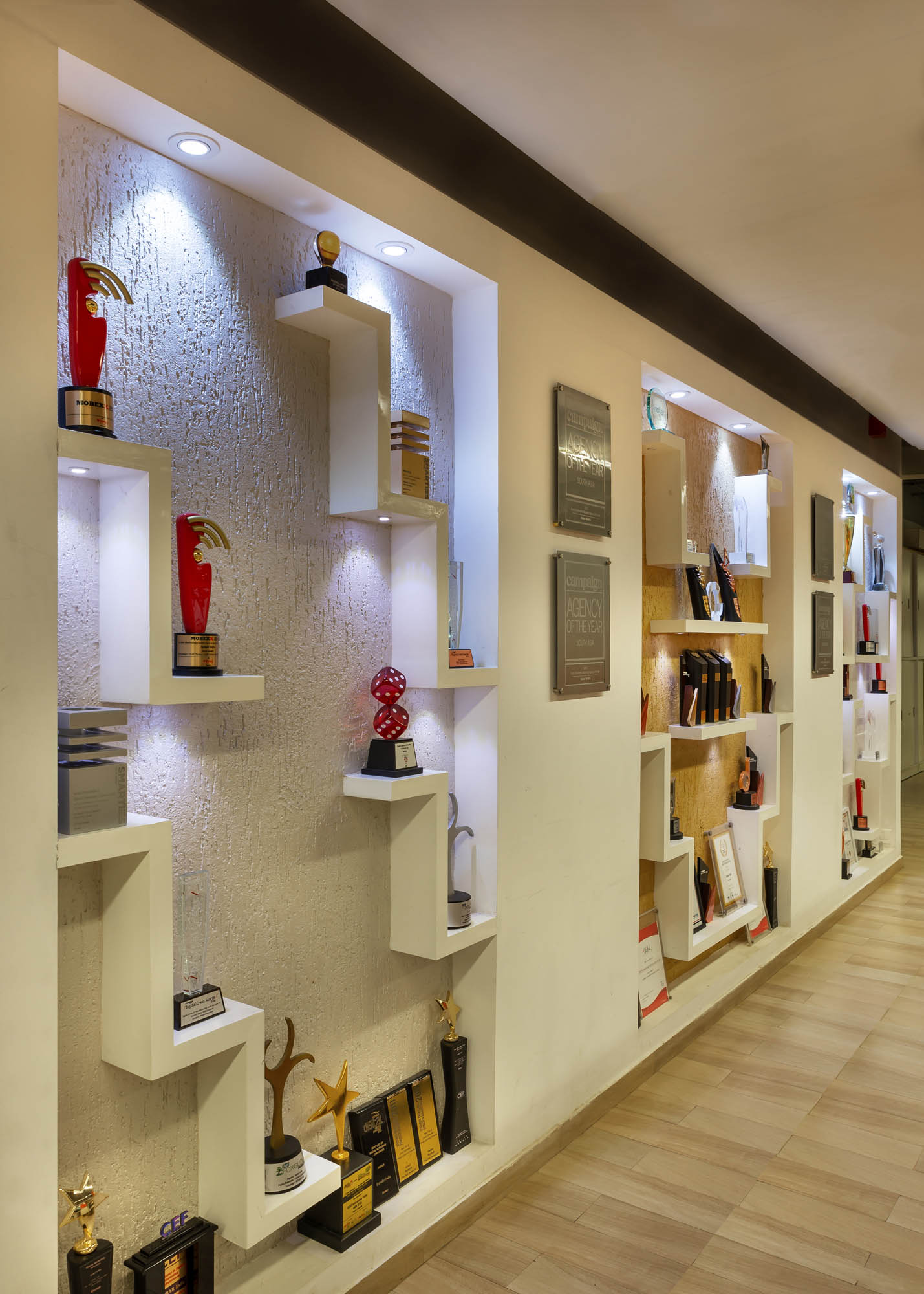 isobar-mumbai-india-office-office-spaces-interior-photography-13