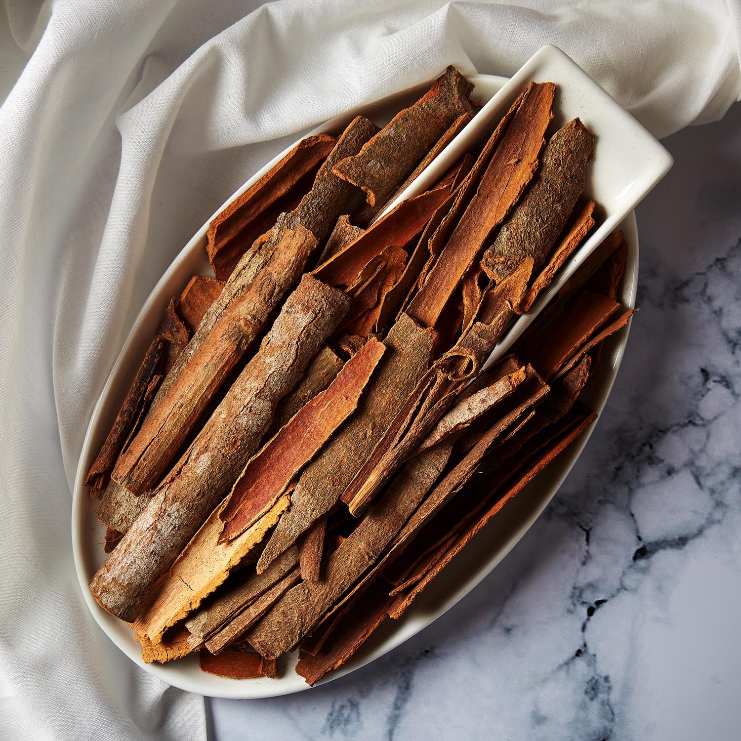 organic-cinnamon-cassia-chips-right-foods-ingredients-food-studio-photography