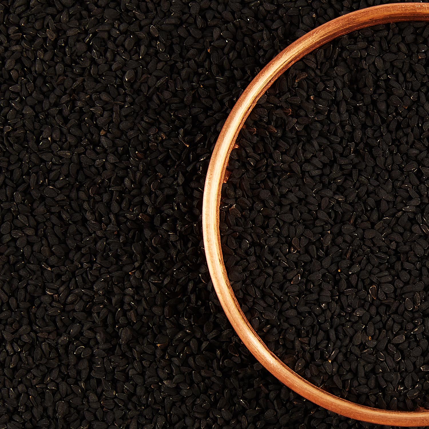 organic-negella-seeds-kalonji-right-foods-ingredients-food-studio-photography