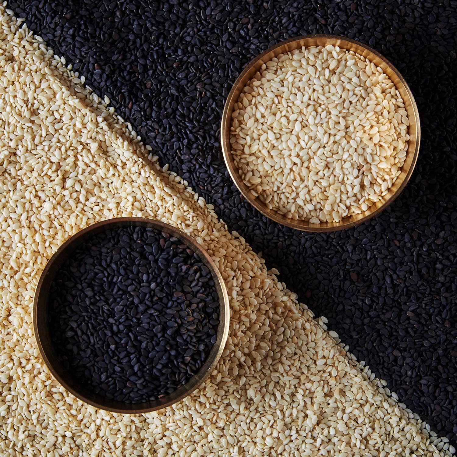 organic-sesame-seeds-right-foods-ingredients-food-studio-photography