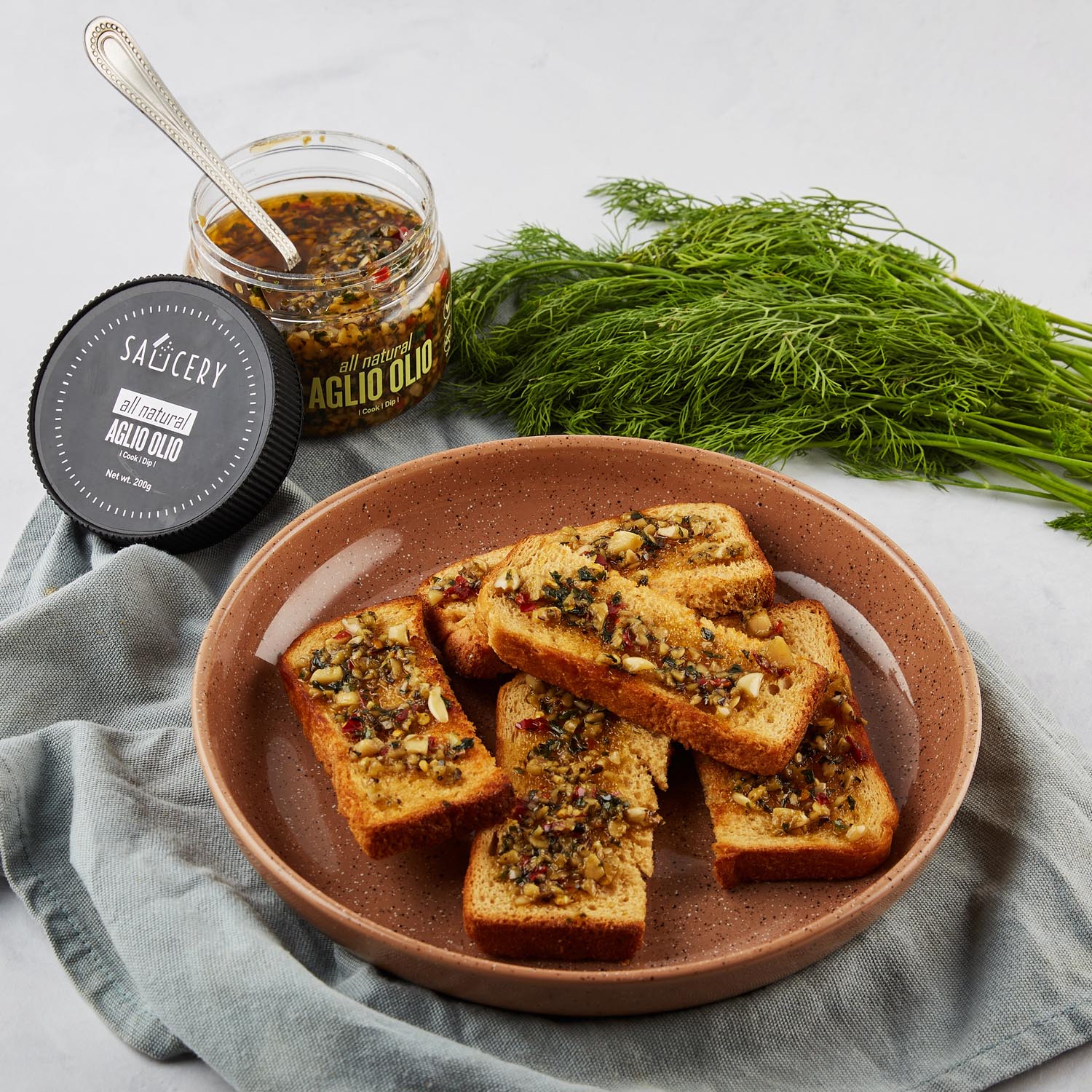 saucery-all-natural-aglio-olio-healthy-snacks-food-studio-photography