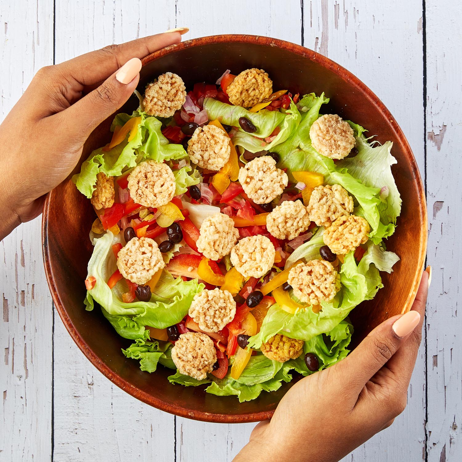 the-harvest-bowl-rice-crunchers-salad-bowl-healthy-snacks-food-studio-photography